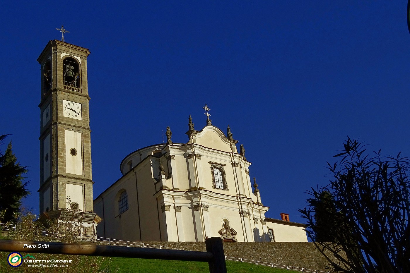 02 Chiesa di San Michele (Mapello).JPG -                                